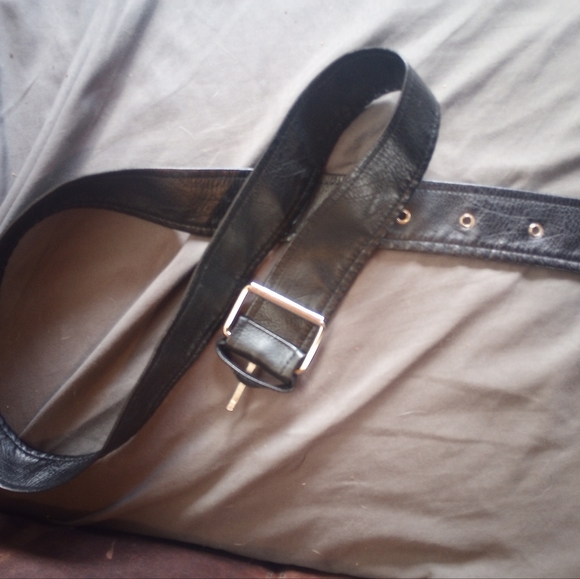 Black leather motorcycle jacket - Picture 3 of 5